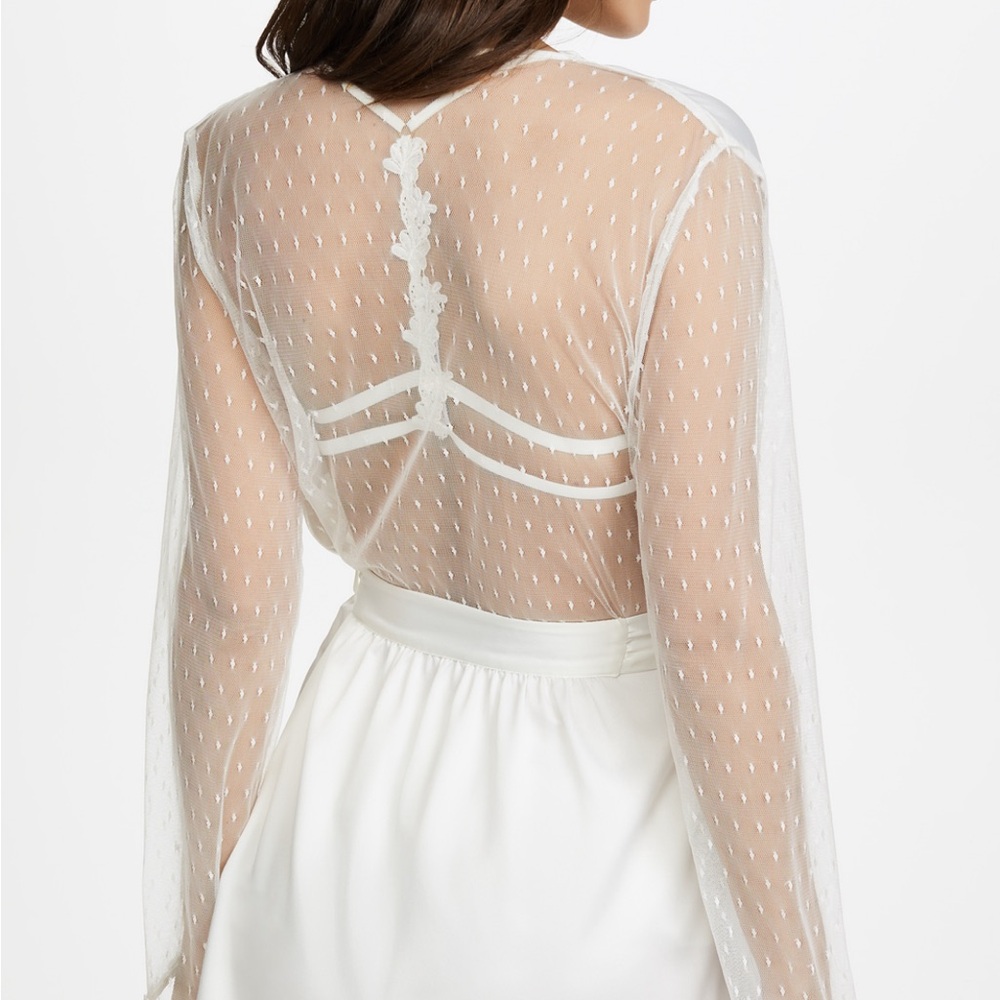 Flora Nikrooz Robe - Picture 4 of 5